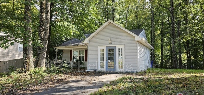 Charming property image