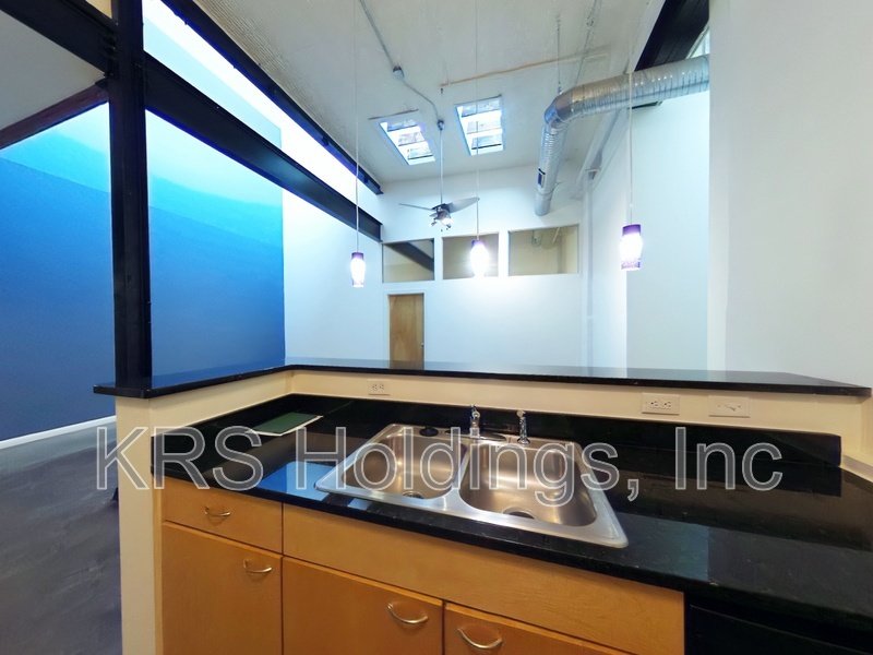 Bright property image