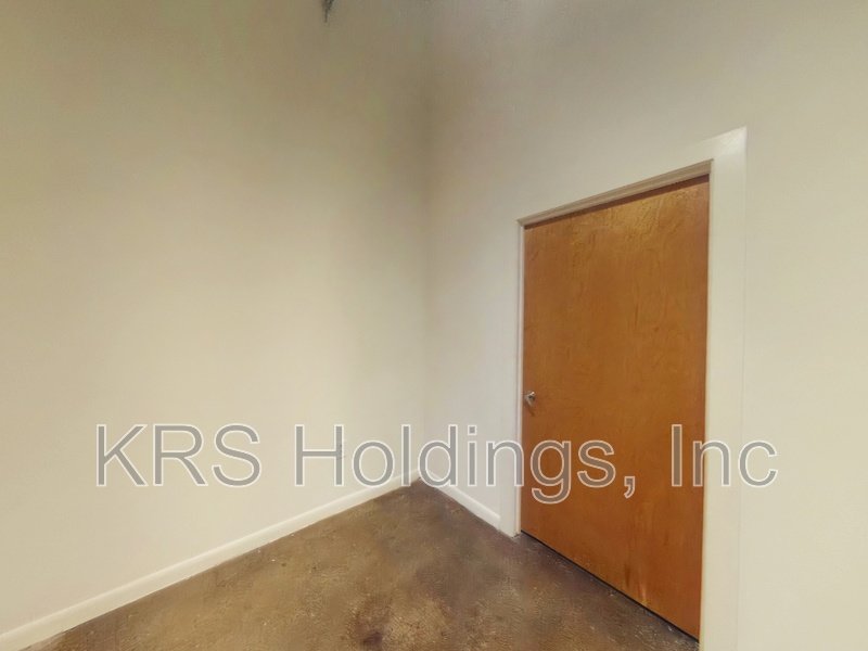 Bright property image