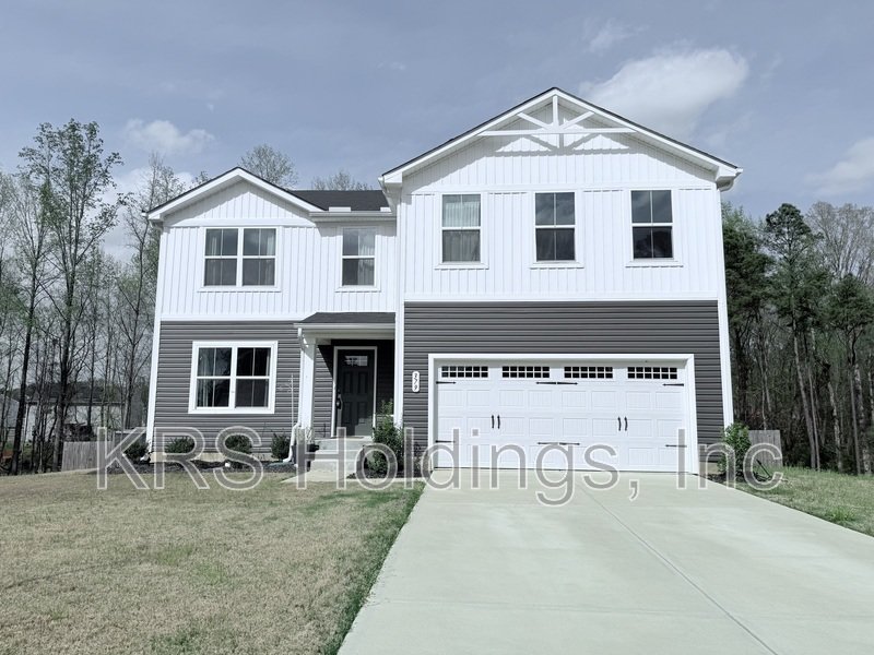 Spacious 4-Bedroom Home with Huge Basement & Open-Concept Living property image