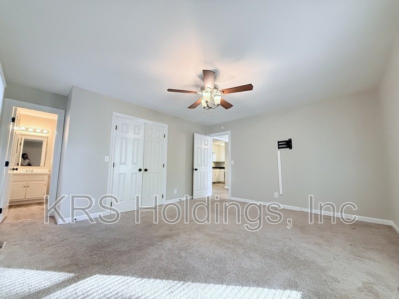 Cozy Single-Story Home with HUGE Yard in Zebulon property image