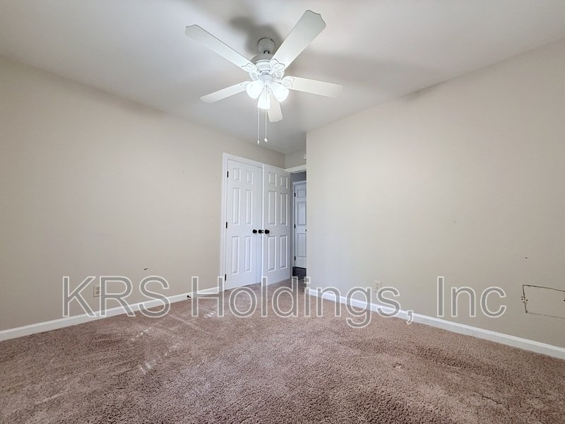 Cozy Single-Story Home with HUGE Yard in Zebulon property image