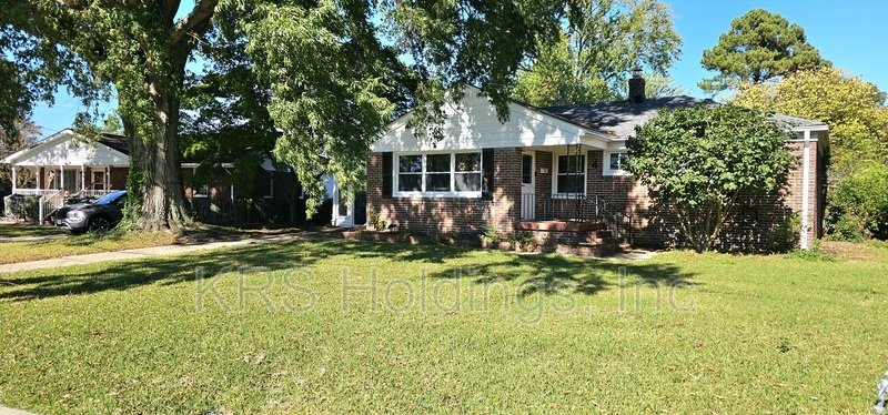 Charming property image