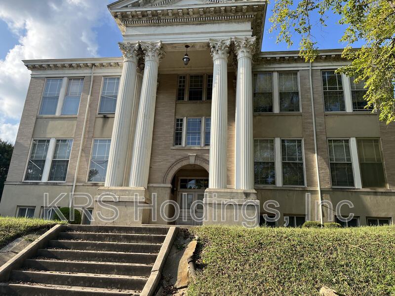 WINTER RENT SPECIAL $595!!!!! property image