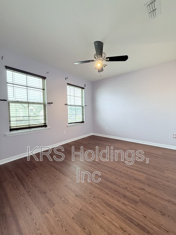 Raleigh Home With a Huge Fenced in Yard! property image