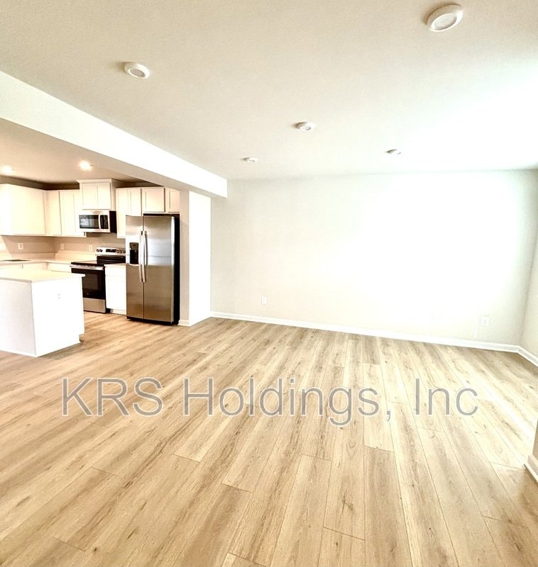 Brand New End Unit property image