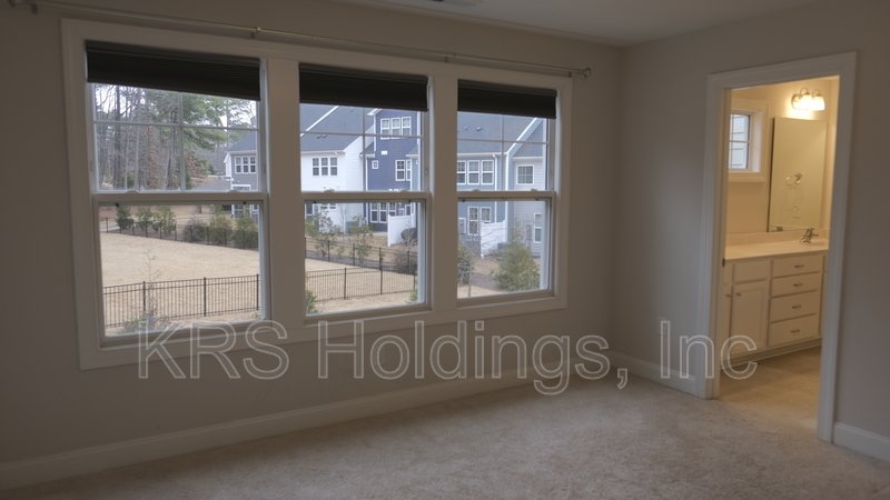 GORGEOUS Townhome in Cary property image