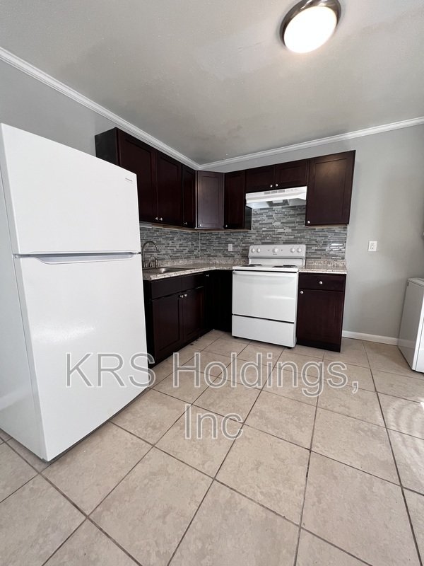 Newly Renovated All Utilities included property image