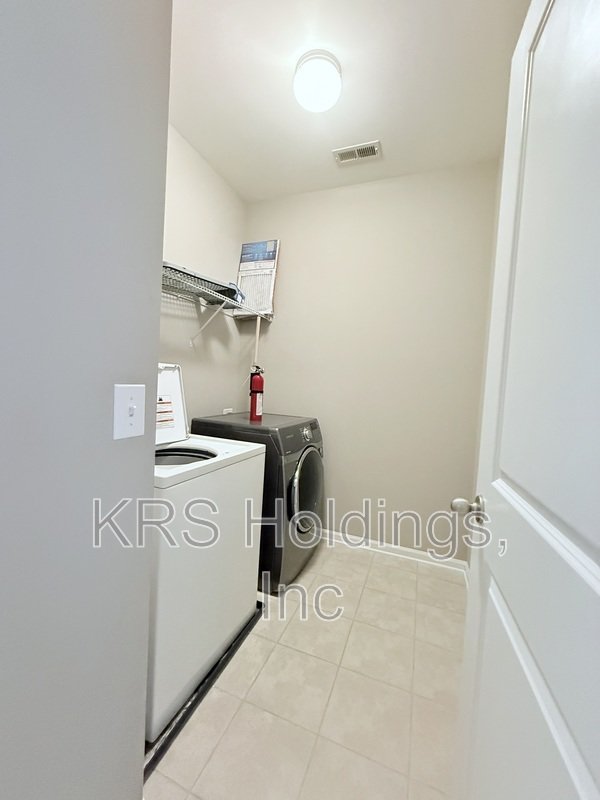 Unique Townhome in RTP! property image