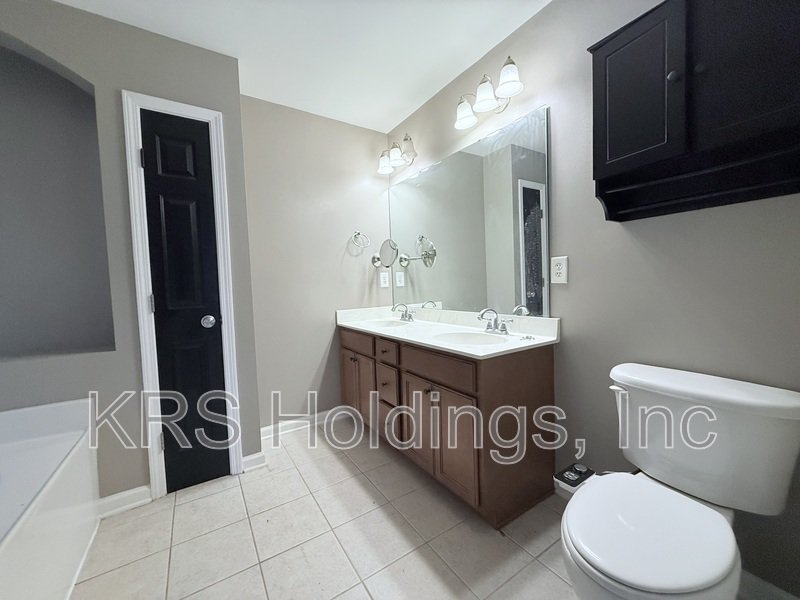 Heritage Home with a Pool! property image