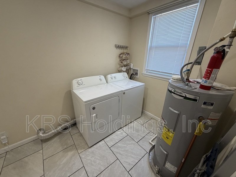 2209 Silbert Road property image