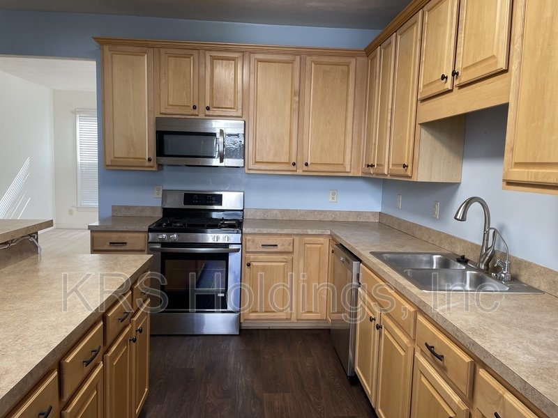 Bright property image