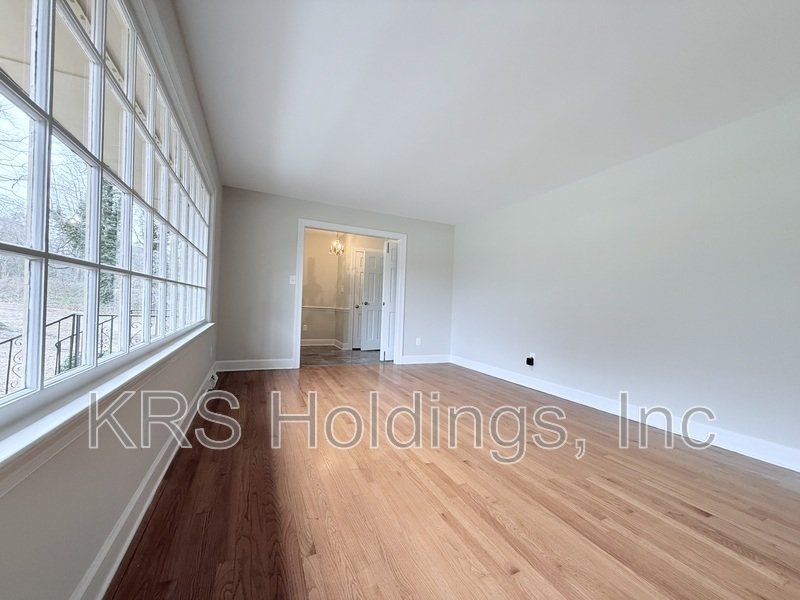 Large Home in East Raleigh with a POOL! property image