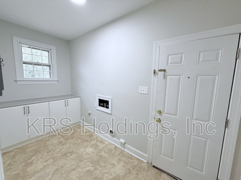 Large Home in East Raleigh with a POOL! property image