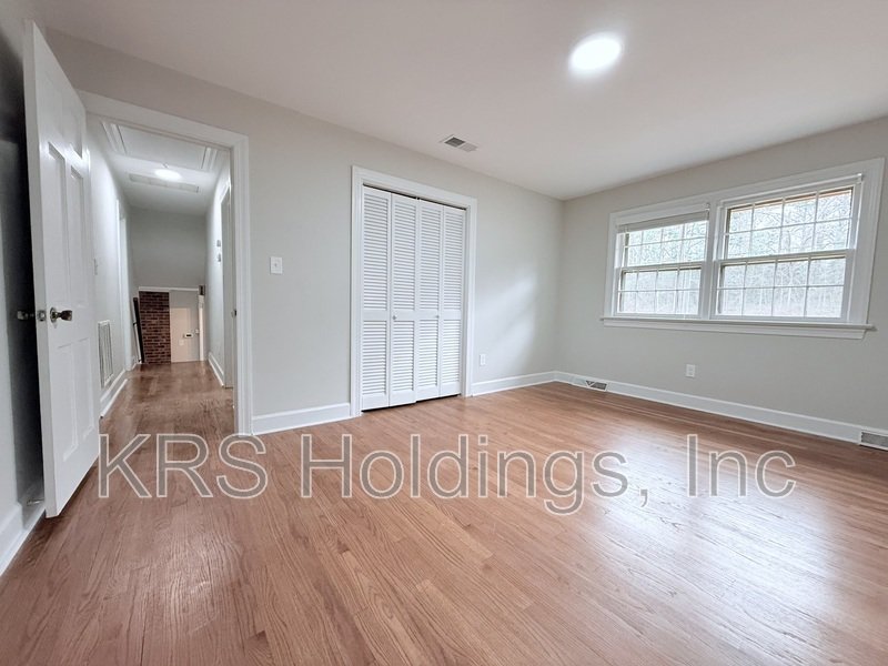 Large Home in East Raleigh with a POOL! property image