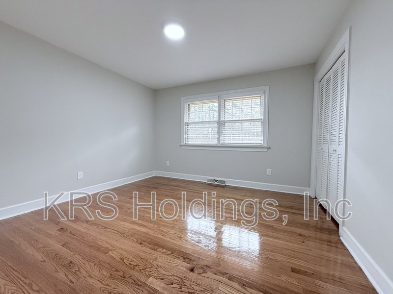 Large Home in East Raleigh with a POOL! property image