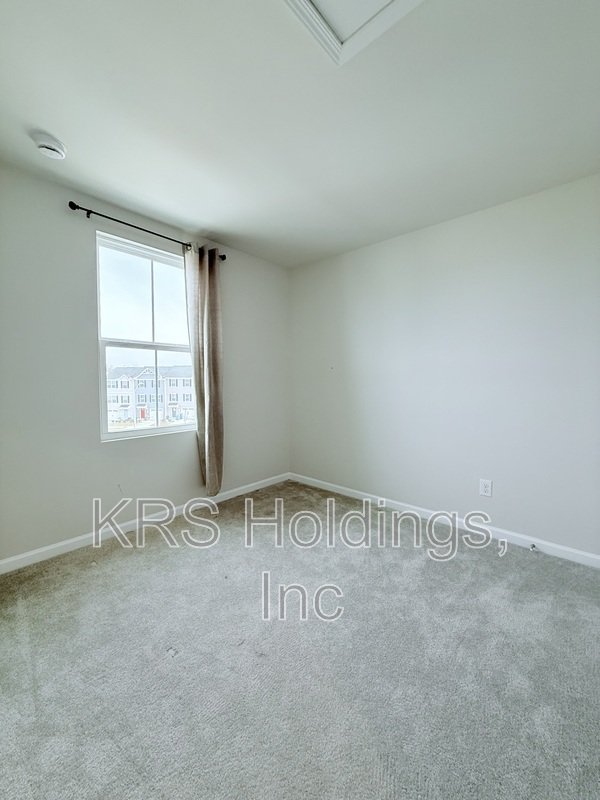 Raleigh Townhome Available! property image