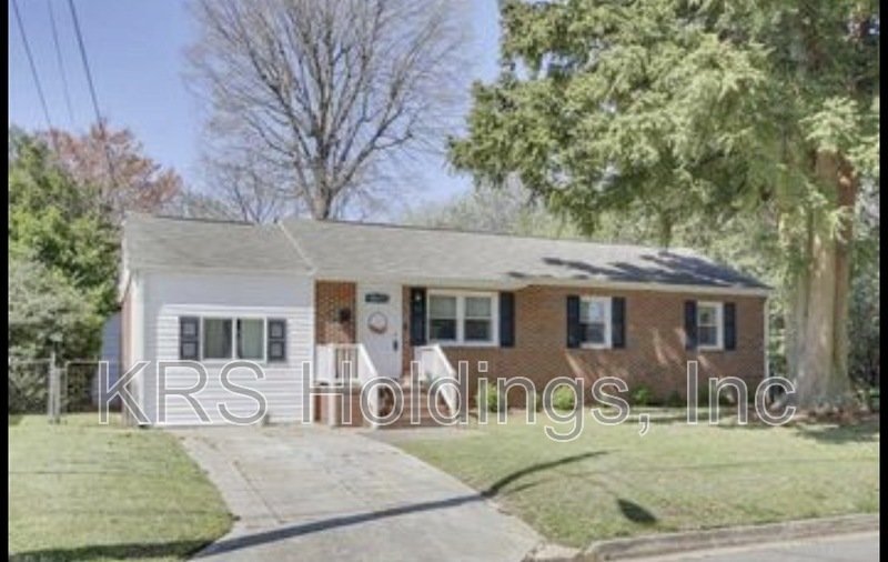 Charming property image