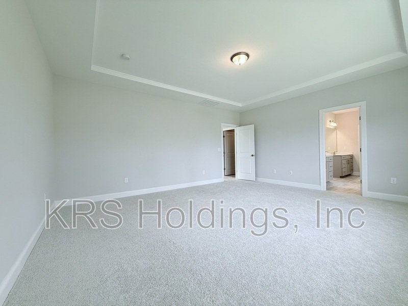 BRAND NEW CONSTRUCTION 5 BEDROOM HOME! property image