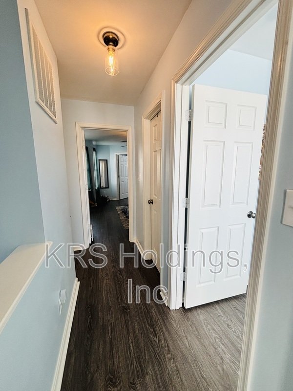 Renovated Corner lot Available for April property image