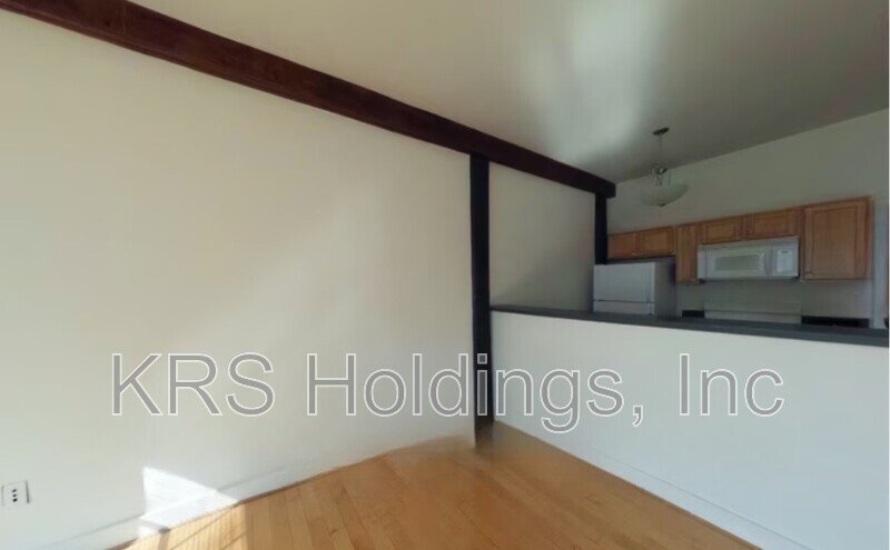 302 Goshen Street property image