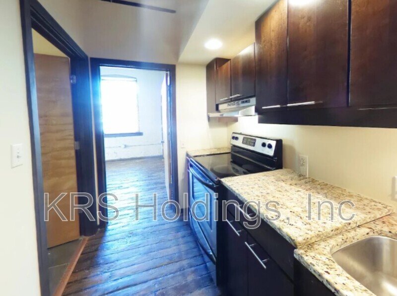 Bright property image