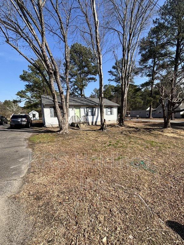 Lovely Renovated Home- Ready Now!! property image