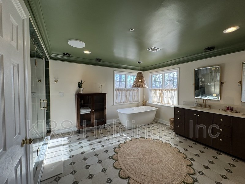 Luxurious property image