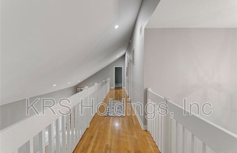 Recently renovated Brandermill Home property image