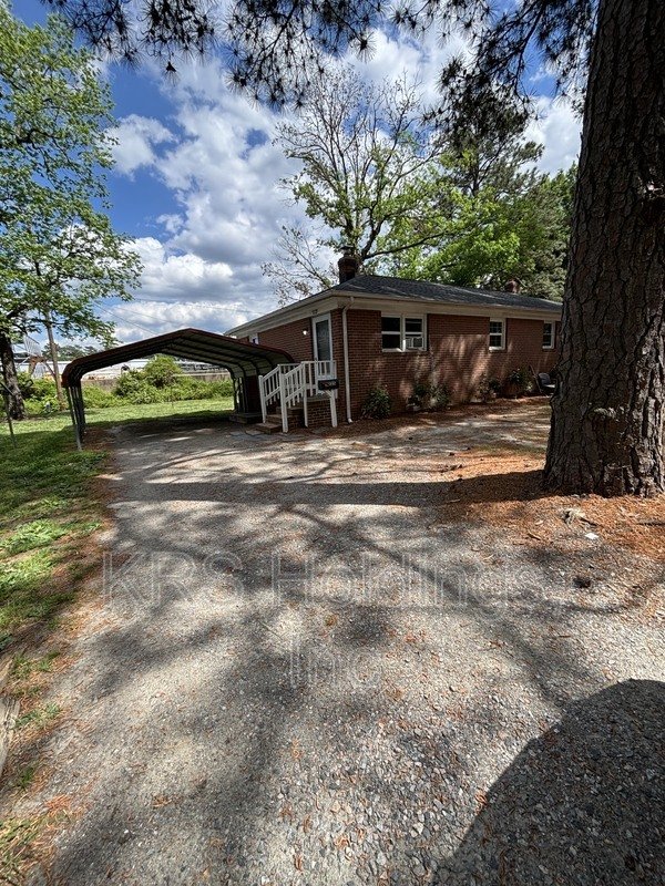 Charming property image