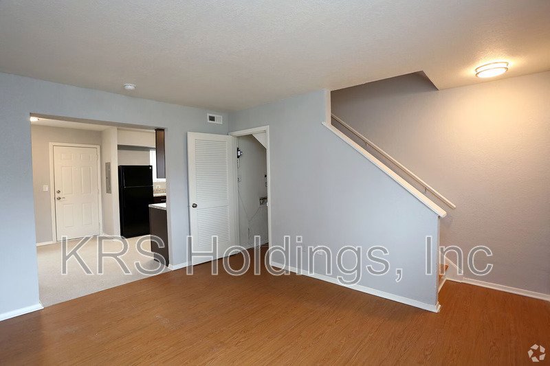Commuter’s Dream! 2-Bedroom Townhome In The Heart Of Newport News property image