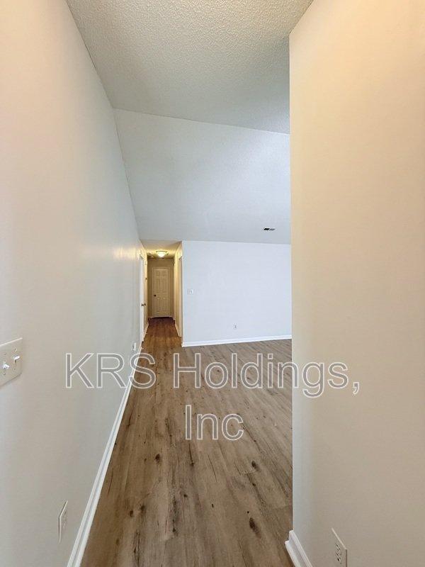 Vaulted Ceilings in Durham! property image
