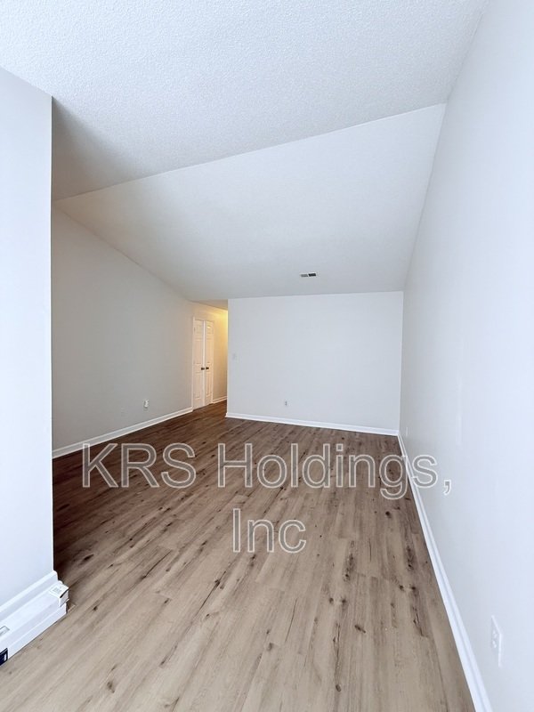 Vaulted Ceilings in Durham! property image