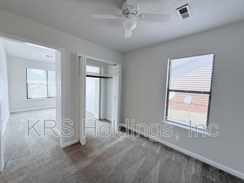 Vaulted Ceilings in Durham! property image