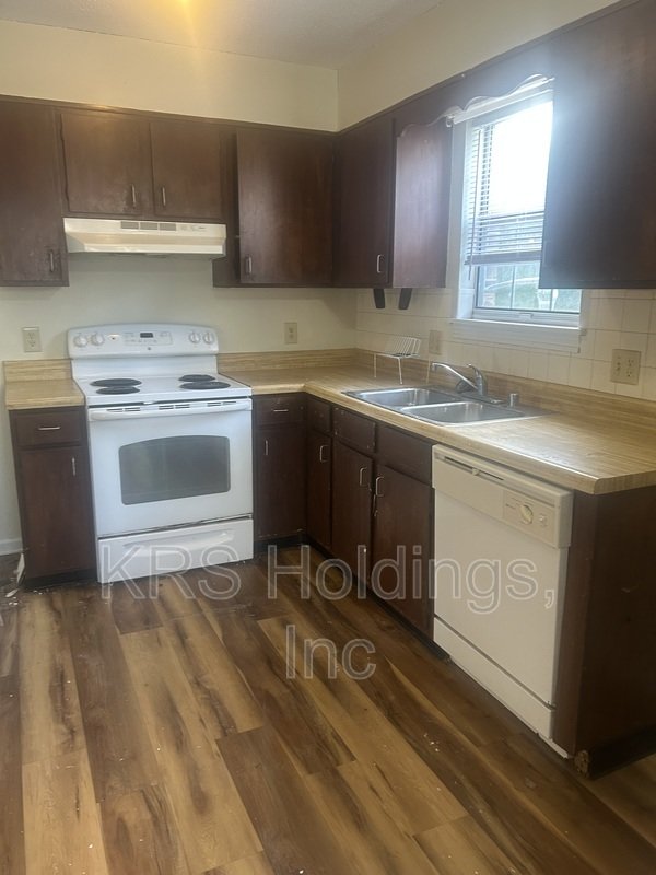 Bright property image