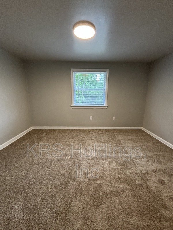 Open property image