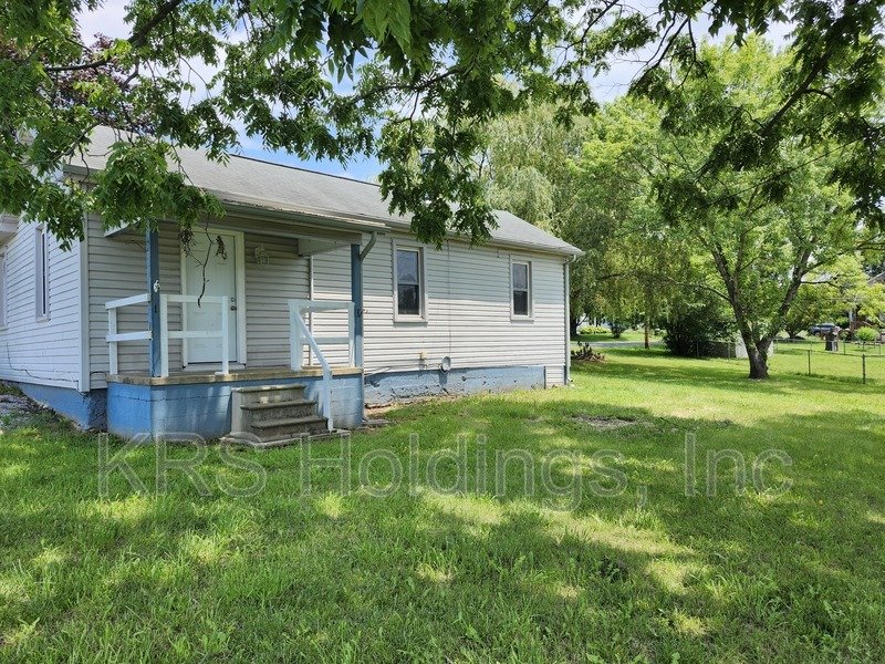 COMING IN JULY: Single family 2 BR, 1 Bath House in Elkton for Rent property image