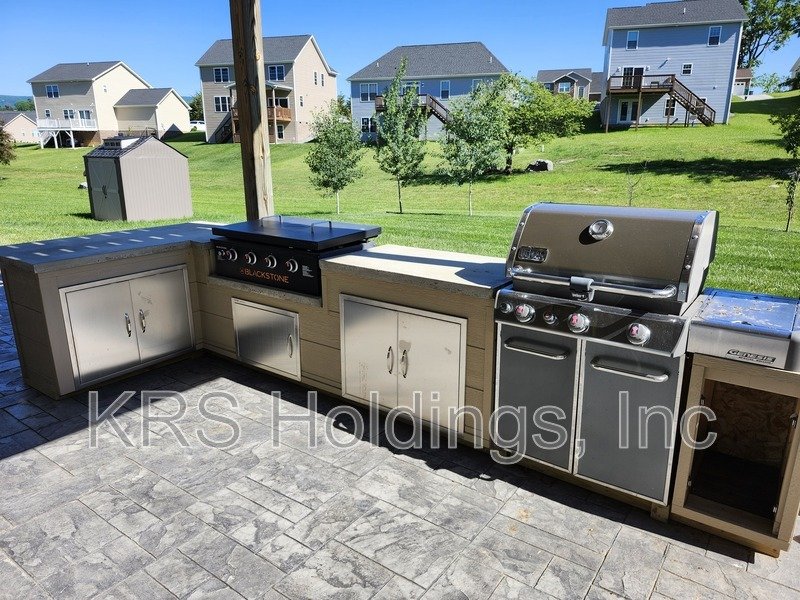 AVAILABLE NOW-Beautiful Single Family 4 BR, 2.5 Bath Home, Great Location property image