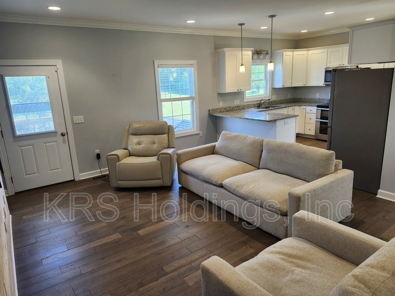 AVAILABLE NOW-Beautiful Single Family 4 BR, 2.5 Bath Home, Great Location property image
