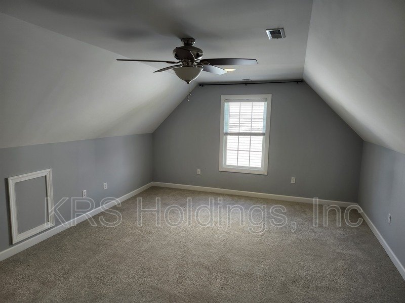 AVAILABLE NOW-Beautiful Single Family 4 BR, 2.5 Bath Home, Great Location property image