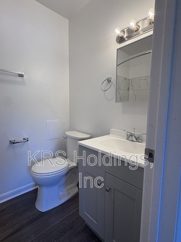 Move In Fast! Renovated 1 Bedroom for Just $995/Month property image