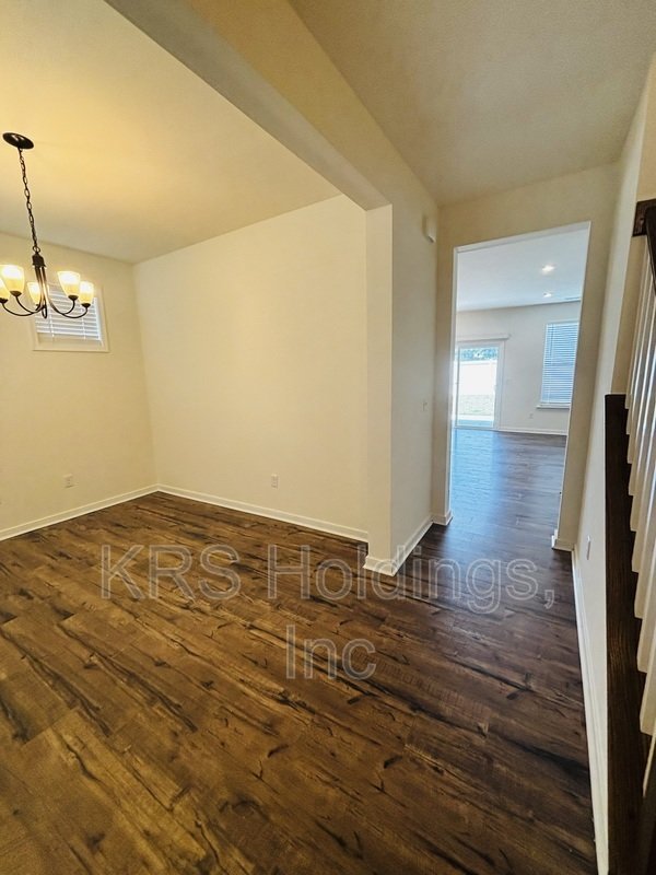 Lovely newer build Ready now! property image