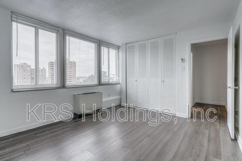 Bright property image