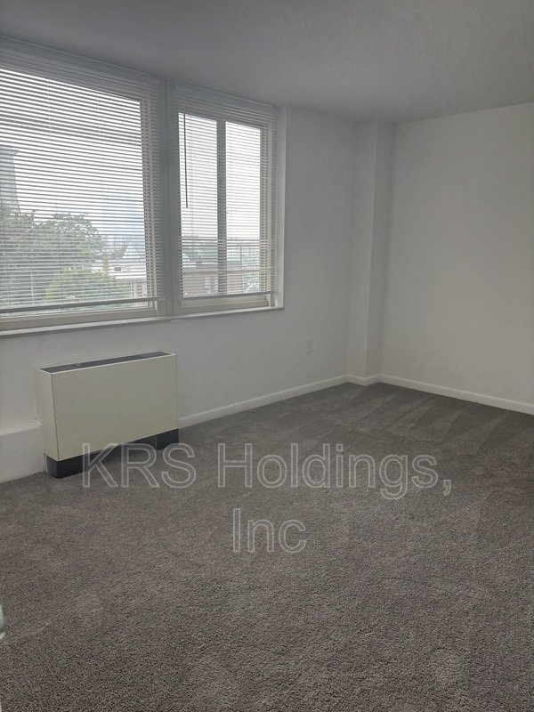 311 W Franklin Street 311 property image
