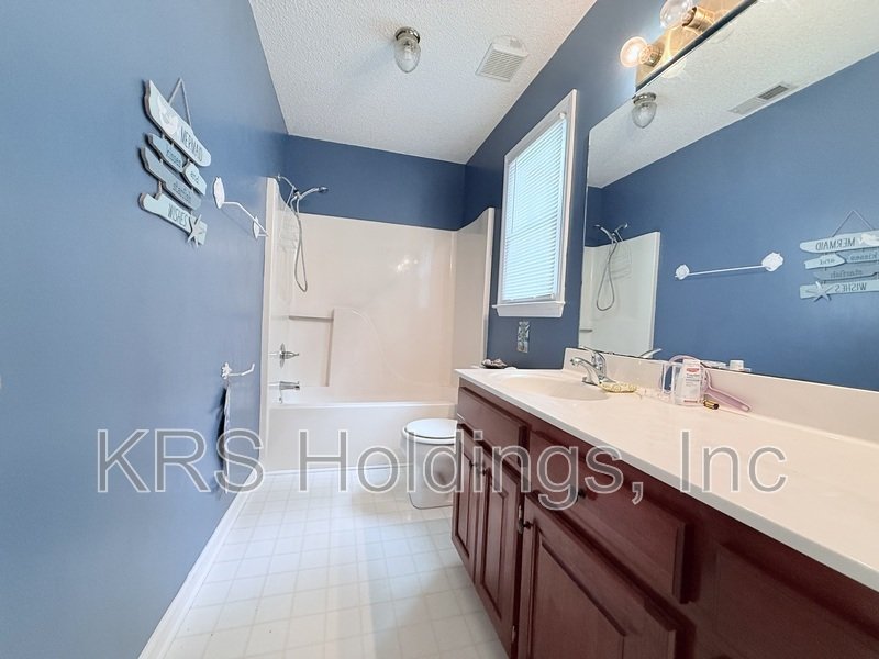 Spacious Fuquay-Varina Home with Huge Fenced Backyard & 2-Car Garage! property image