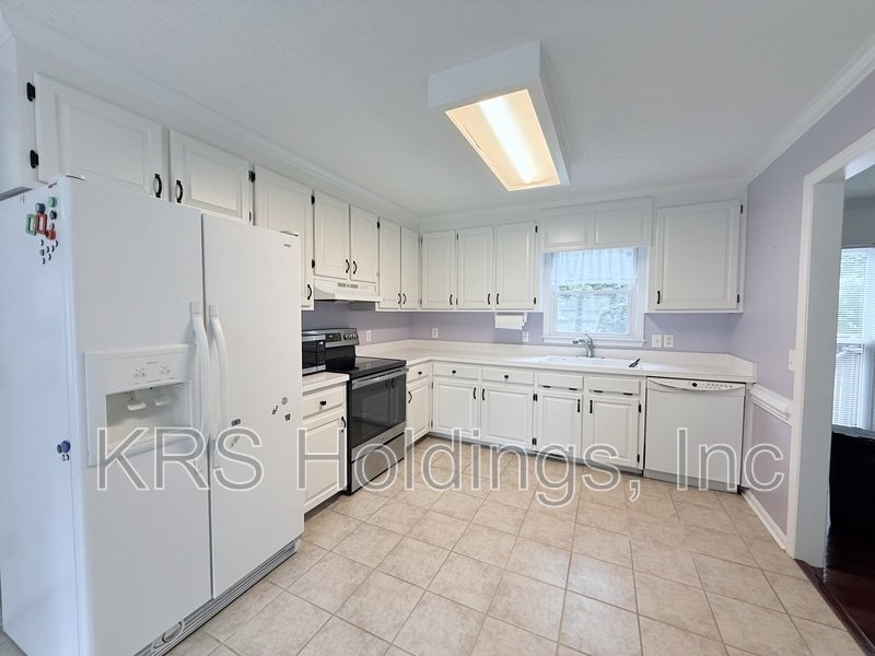 Spacious Fuquay-Varina Home with Huge Fenced Backyard & 2-Car Garage! property image