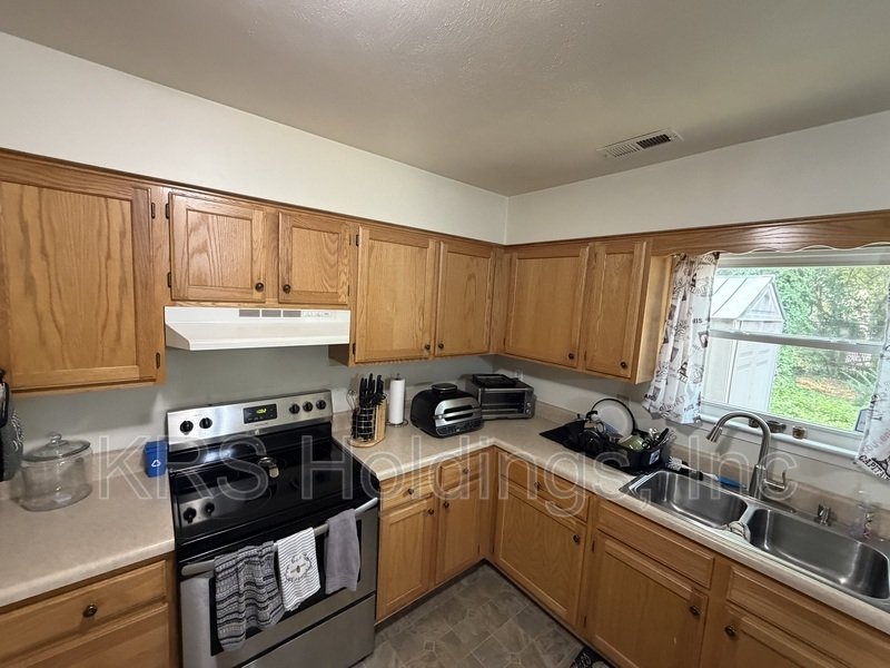 Charming property image
