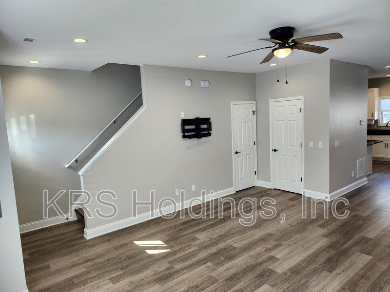 AVAILABLE NOW-Practically New 3 BR, 2.5 Bath Townhome, Great Harrisonburg Location property image