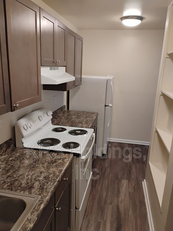 Bright property image
