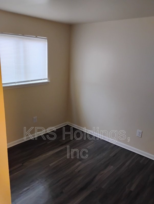 Bright property image